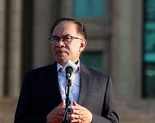 Anwar Dalam Penjara Berapa Tahun